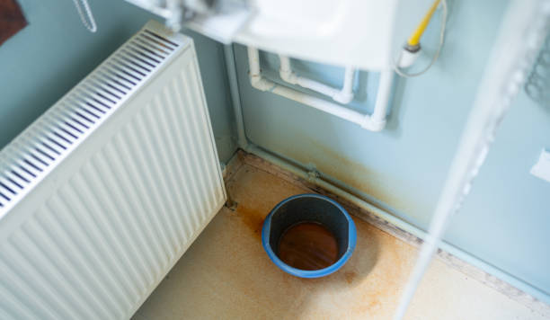 Best Water damage restoration experts  in Stinnett, TX